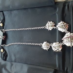 Keep Guard-Red Necklace Set